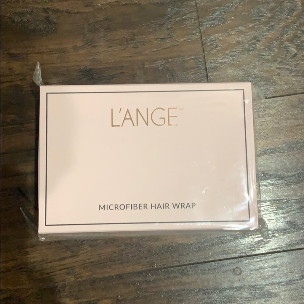 L’ANGE Microfiber Hair Wrap (NIB)